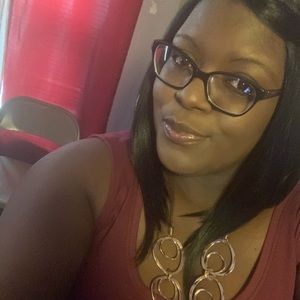 Meet your Posher, Jalisa